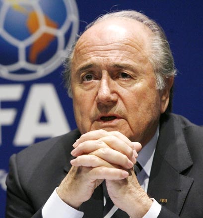 Глава ФИФА подал в отставку