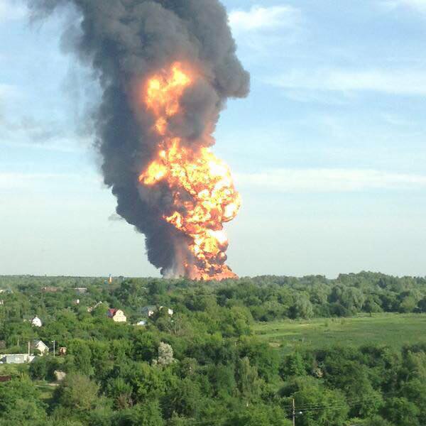 Корбан уверен, что пожар на нефтебазе произошел не случайно