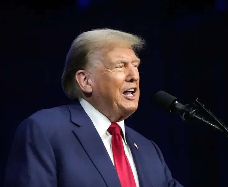 Трамп звинуватив Київ у шкоді американським аграріям через атаки на НПЗ РФ