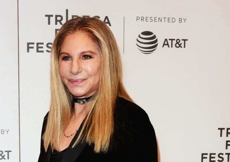 Barbra Streisand accuses Trump of sympathies towards Putin and a senseless war with Iran