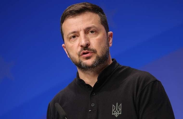 Zelensky confirms destruction of two Su-34s and hit on Iskander launcher