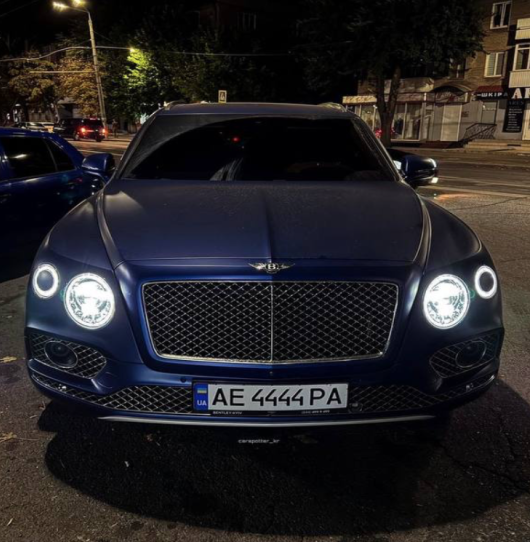 Откуда у Игоря Кучера деньги на Bentley?