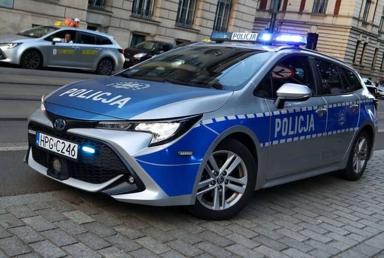 Polish court places 16-year-old suspect in mass attack preparation in juvenile detention centre