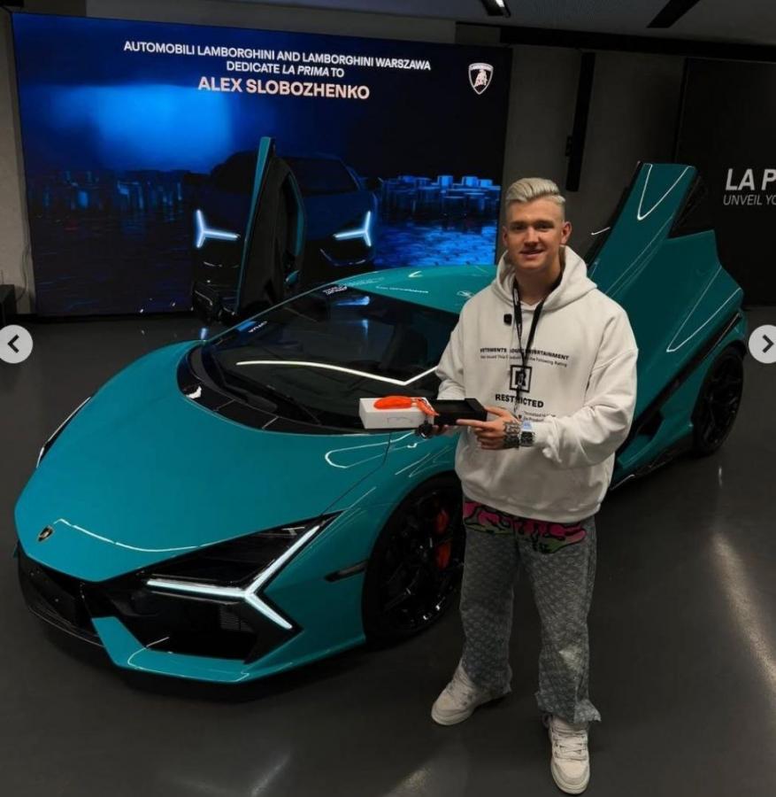 Слобоженко приобрел новую Lamborghini Revuelto