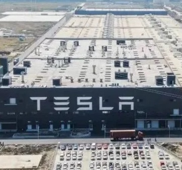 Продажи Tesla в 2025 году могут замедлиться