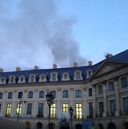 В Париже горит отель Ritz