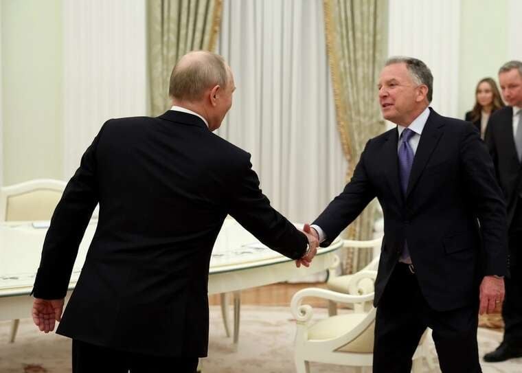 У Петербурзі завершилися тригодинні консультації Віткоффа з Путіним