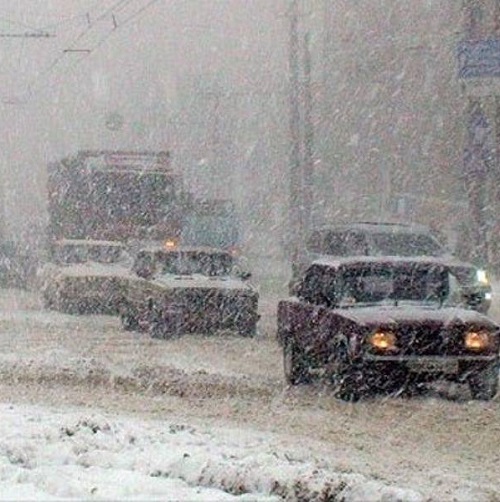 Днепропетровск снова не справился со снегом