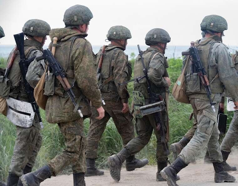Російські пабліки заперечили повне захоплення Добропілля та Олексієво-Дружківки після доповіді Герасимова